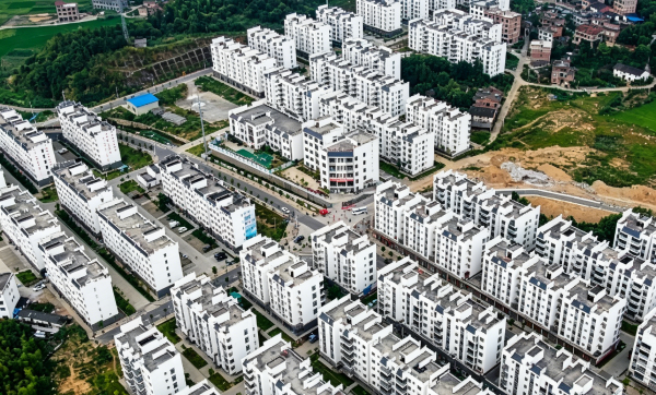 项目案例 创新利他 | 节省50%施工时间，陕西旬阳12层住宅楼地基沉降加固纠倾工程
