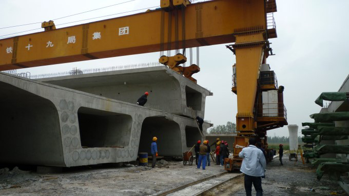 石家庄至武汉铁路客运专线卫辉梁场存梁台地基加固工程